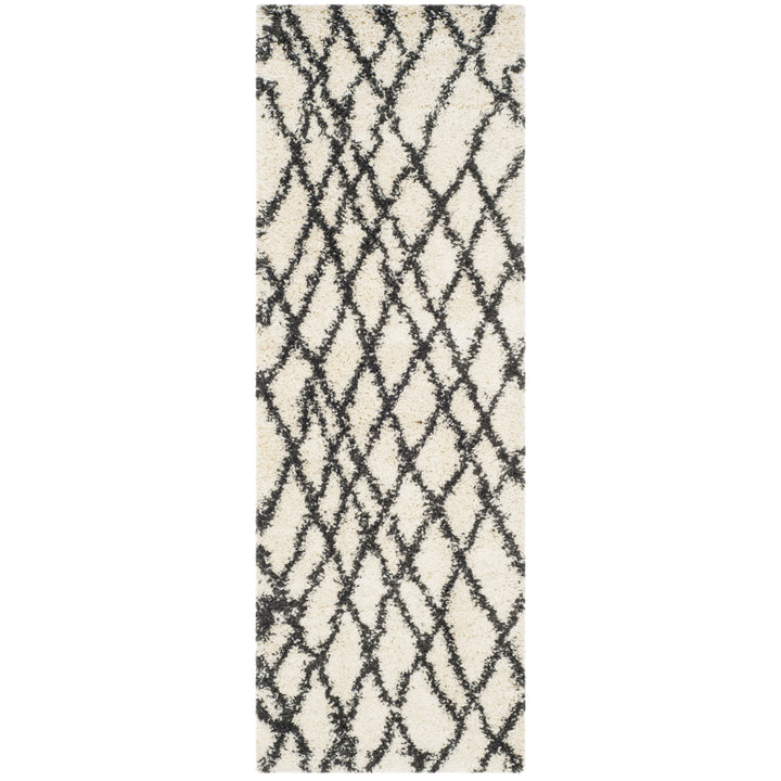 SAFAVIEH Belize Shag SGB484B Ivory / Charcoal Rug Image 5