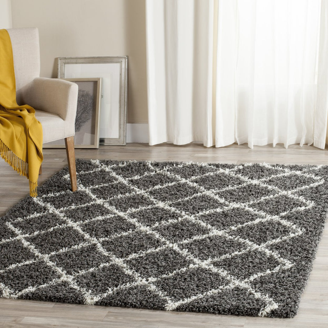 SAFAVIEH Dallas Shag SGD258A Dark Grey/Ivory Rug Image 9