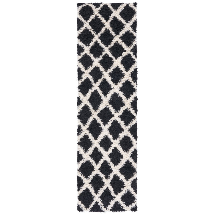 SAFAVIEH Dallas Shag SGD258Z Black / Ivory Rug Image 1