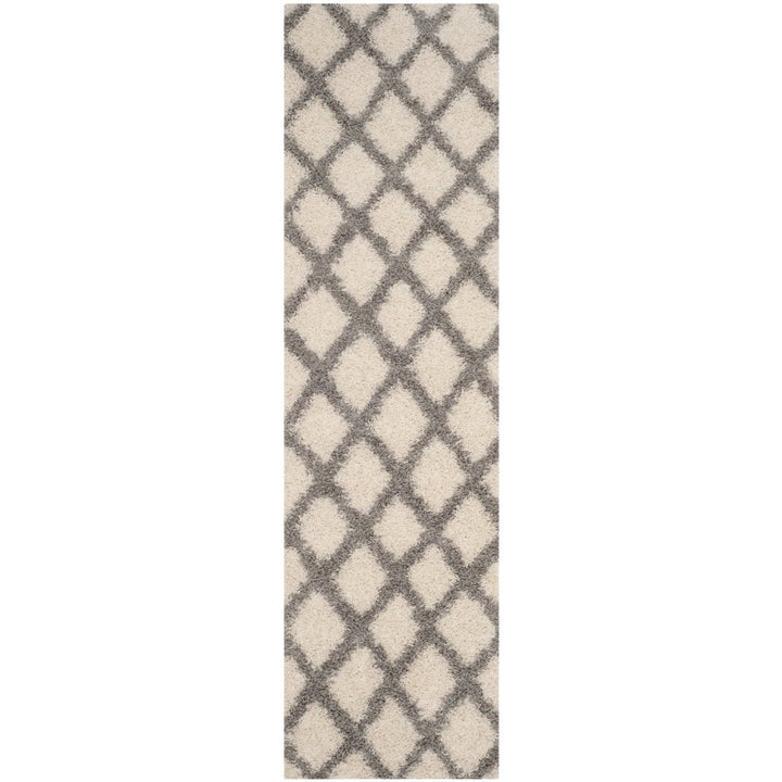 SAFAVIEH Dallas Shag SGDS258F Ivory / Grey Rug Image 1