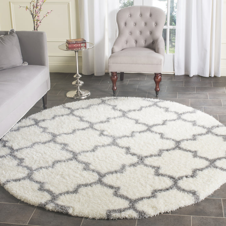 SAFAVIEH Montreal Shag Collection SGM832B Ivory/Grey Rug Image 2