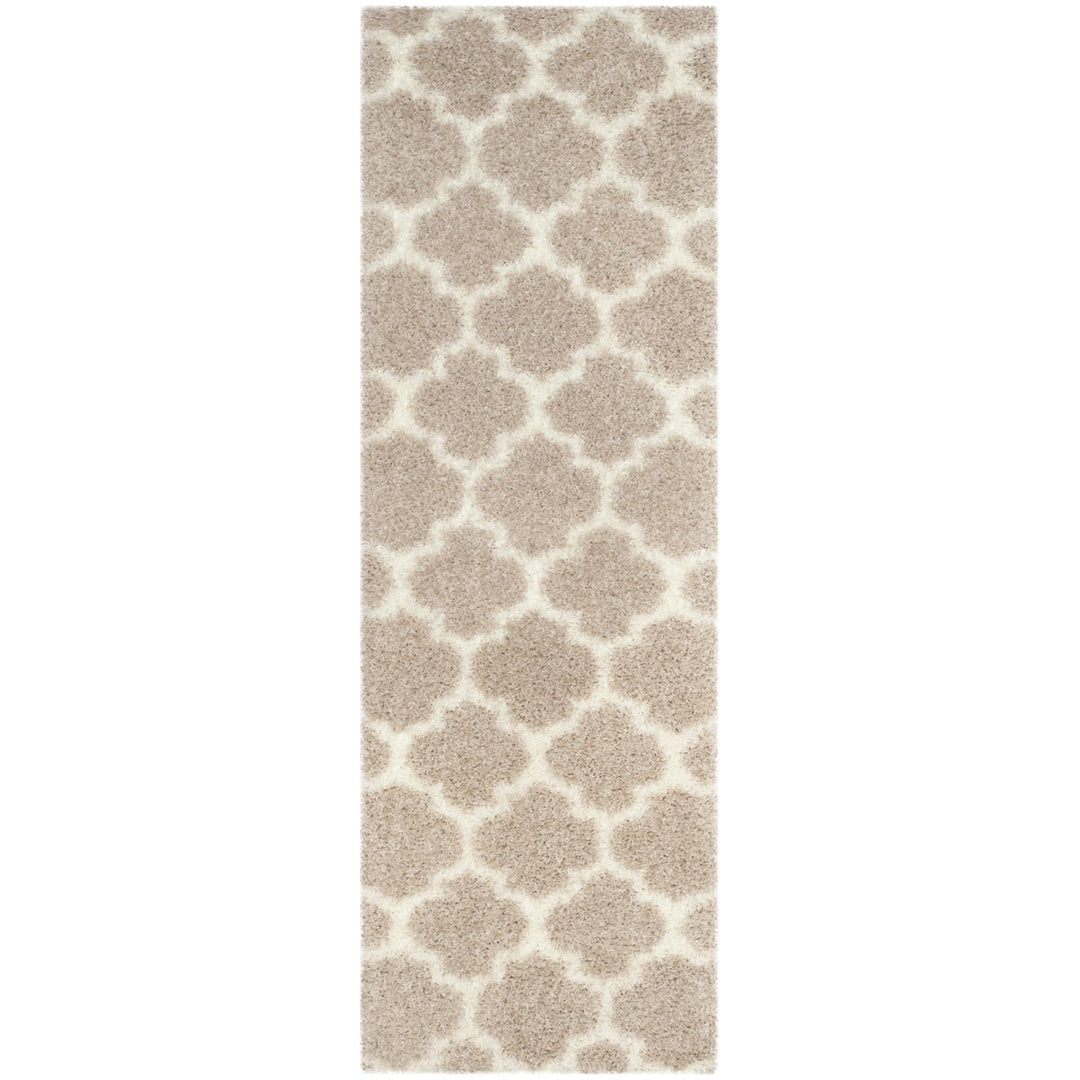 SAFAVIEH Montreal Shag SGM832C Beige / Ivory Rug Image 1