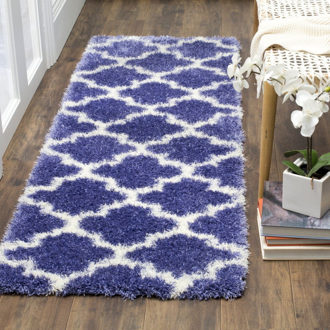 SAFAVIEH Montreal Shag SGM832P Periwinkle / Ivory Rug Image 3