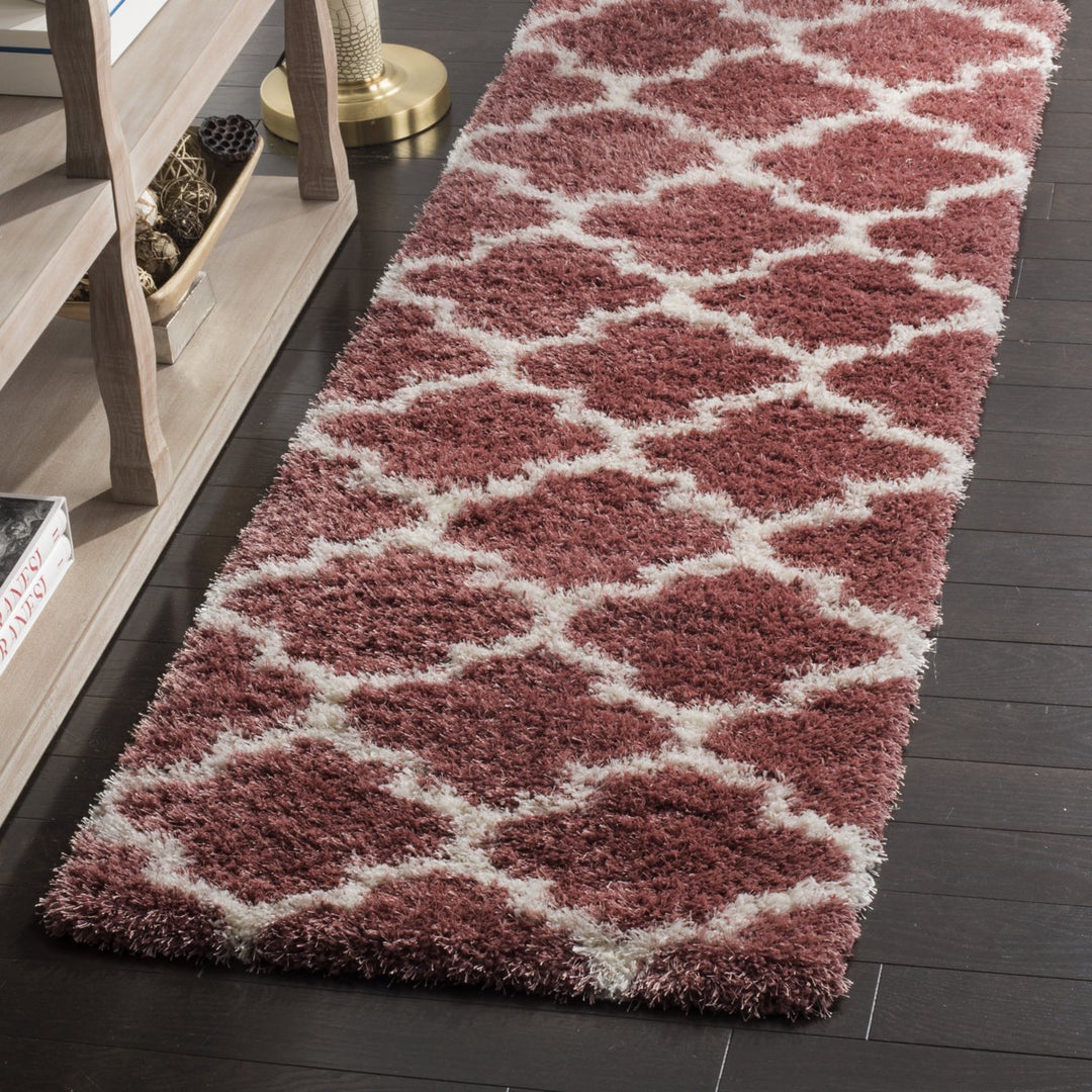 SAFAVIEH Montreal Shag Collection SGM832R Rose/Ivory Rug Image 3