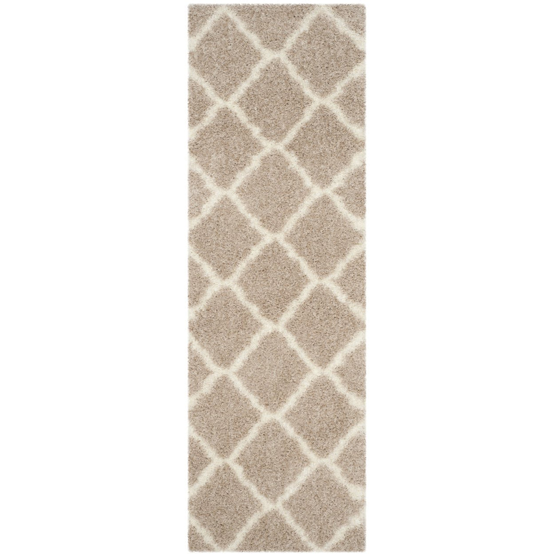 SAFAVIEH Montreal Shag SGM866C Beige / Ivory Rug Image 1