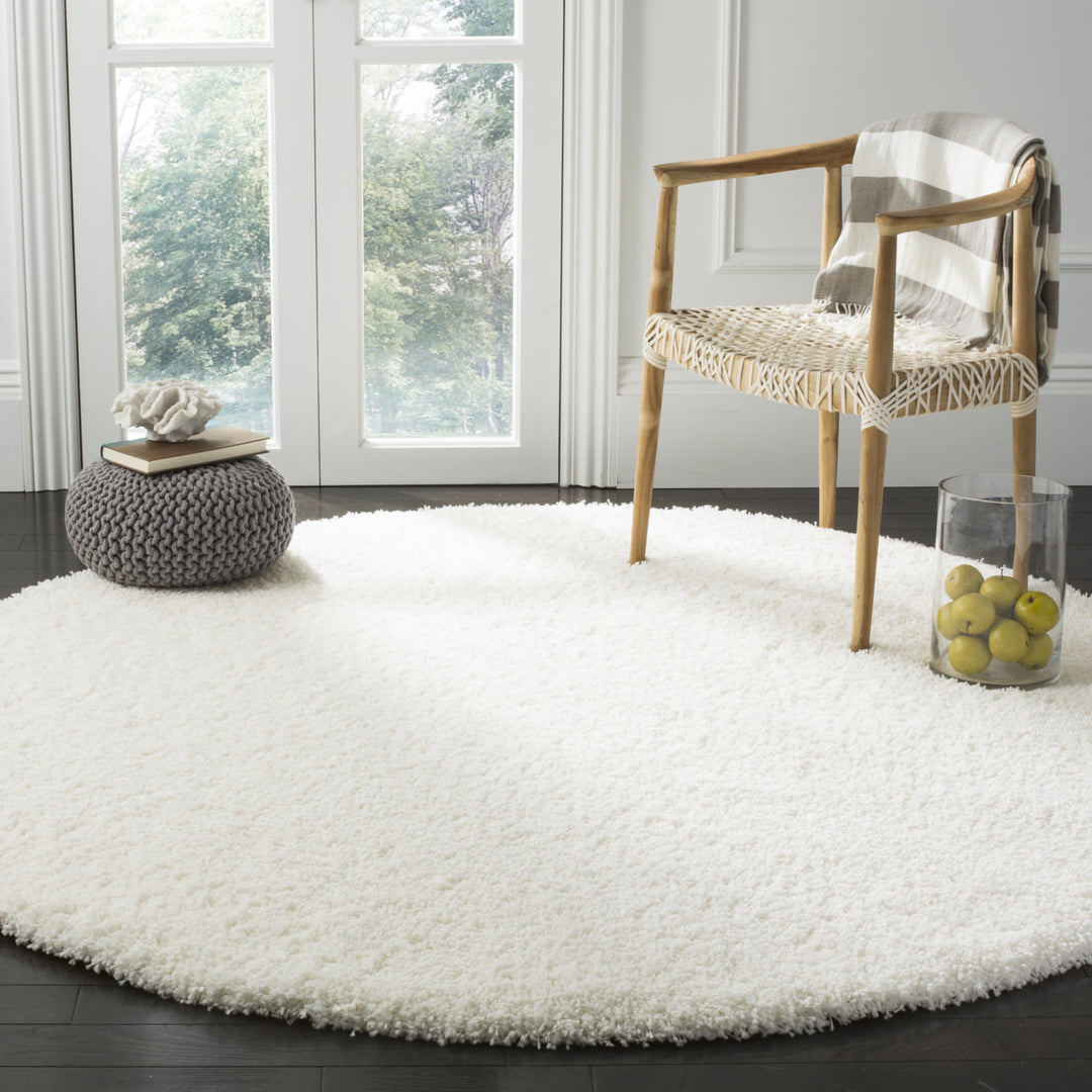 SAFAVIEH Santa Monica Shag SGN725-1010 White Rug Image 2