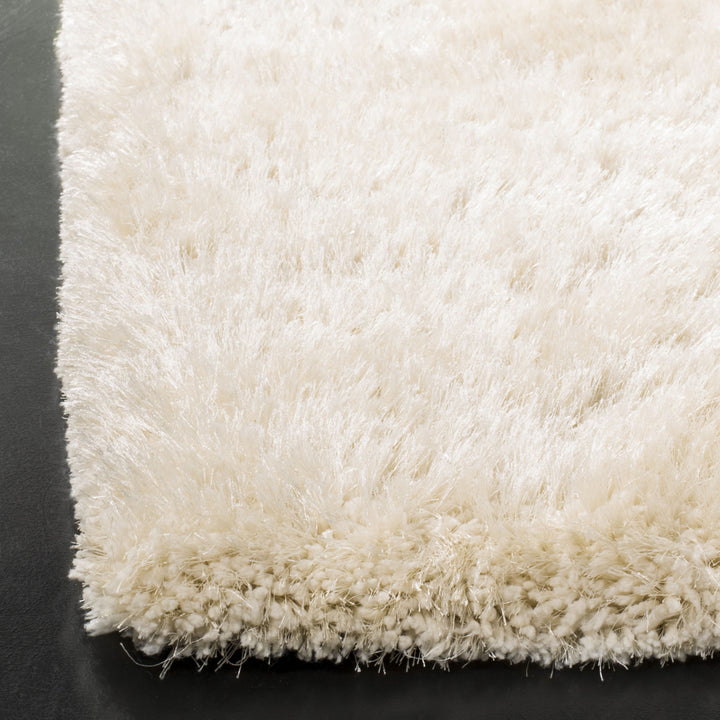 SAFAVIEH Toronto Shag SGT501B Handmade Champagne Rug Image 3