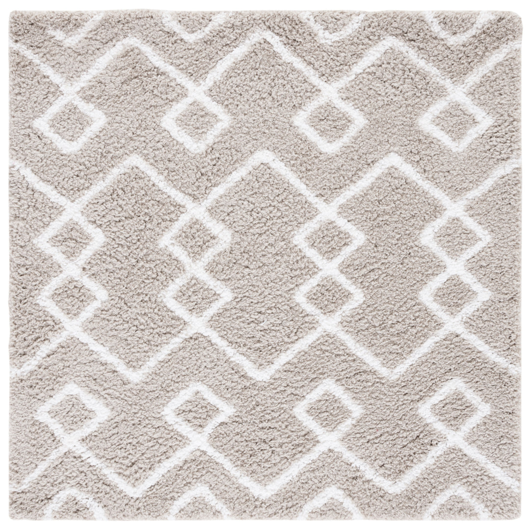 SAFAVIEH Toronto Shag SGT609C Handmade Silver / Ivory Rug Image 6