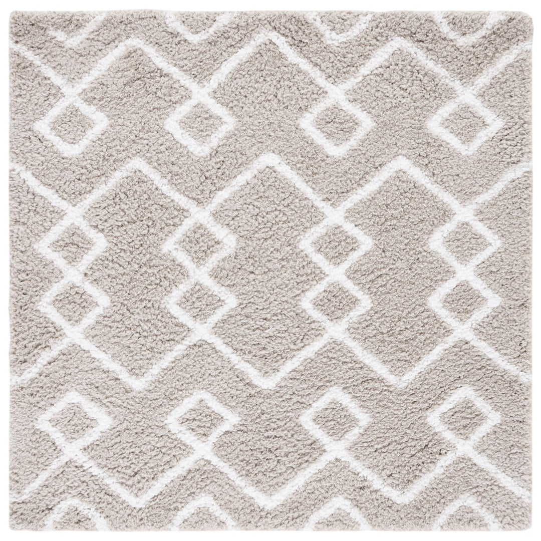 SAFAVIEH Toronto Shag SGT609C Handmade Silver / Ivory Rug Image 1