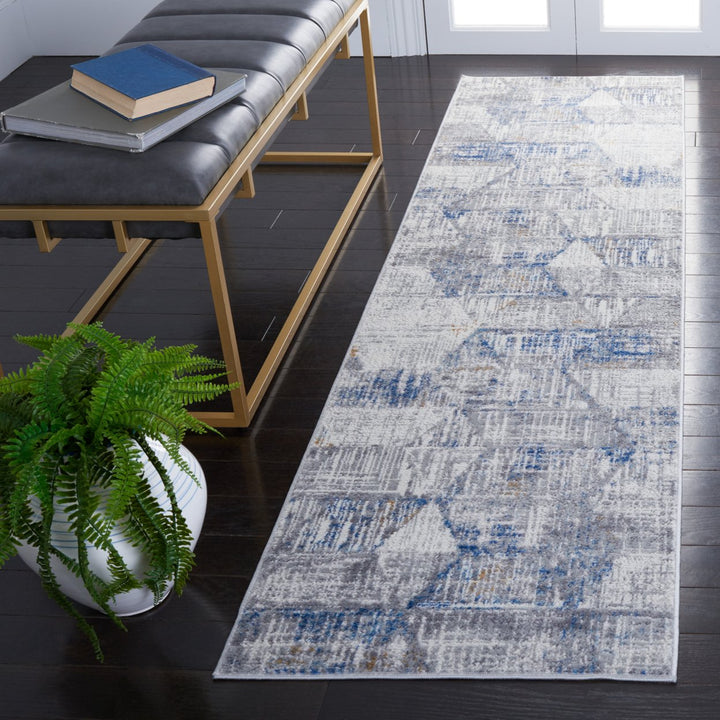 SAFAVIEH Shivan Collection SHV196M Ivory / Blue Rug Image 3