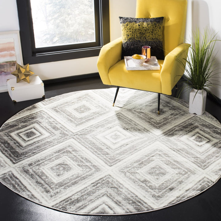 SAFAVIEH Skyler Collection SKY120K Grey / Ivory Rug Image 2