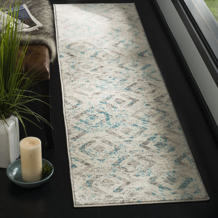 SAFAVIEH Skyler Collection SKY190D Ivory / Blue Rug Image 3