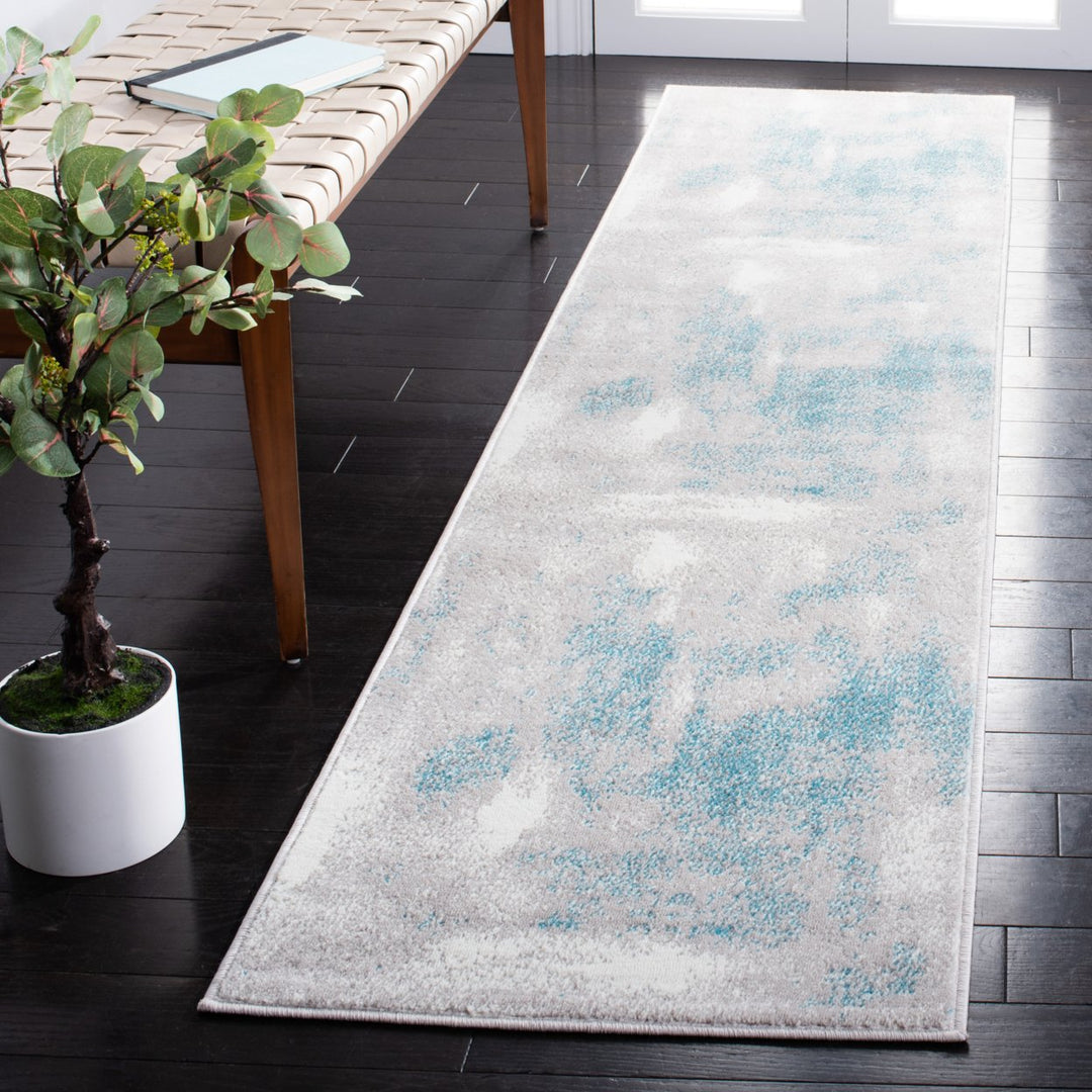 SAFAVIEH Skyler Collection SKY141M Grey / Blue Rug Image 3