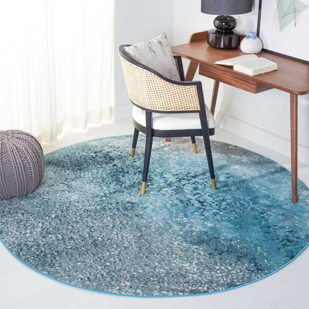 SAFAVIEH Skyler Collection SKY163G Silver / Blue Rug Image 2