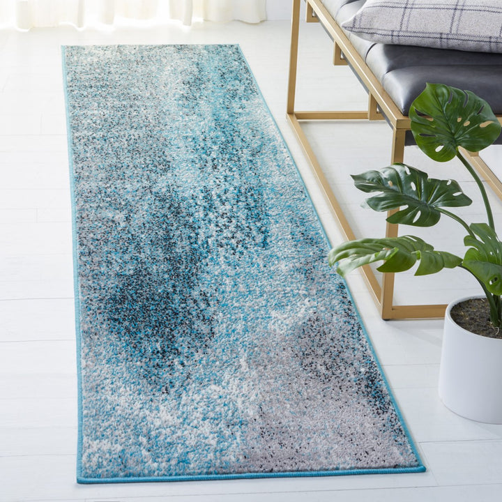 SAFAVIEH Skyler Collection SKY163G Silver / Blue Rug Image 3