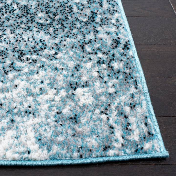 SAFAVIEH Skyler Collection SKY163G Silver / Blue Rug Image 7