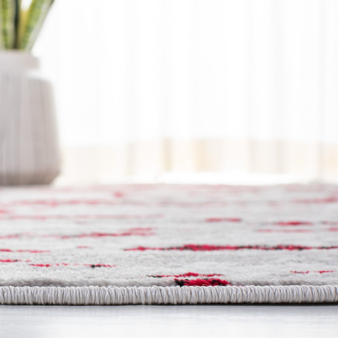 SAFAVIEH Skyler Collection SKY186Q Grey / Red Rug Image 8