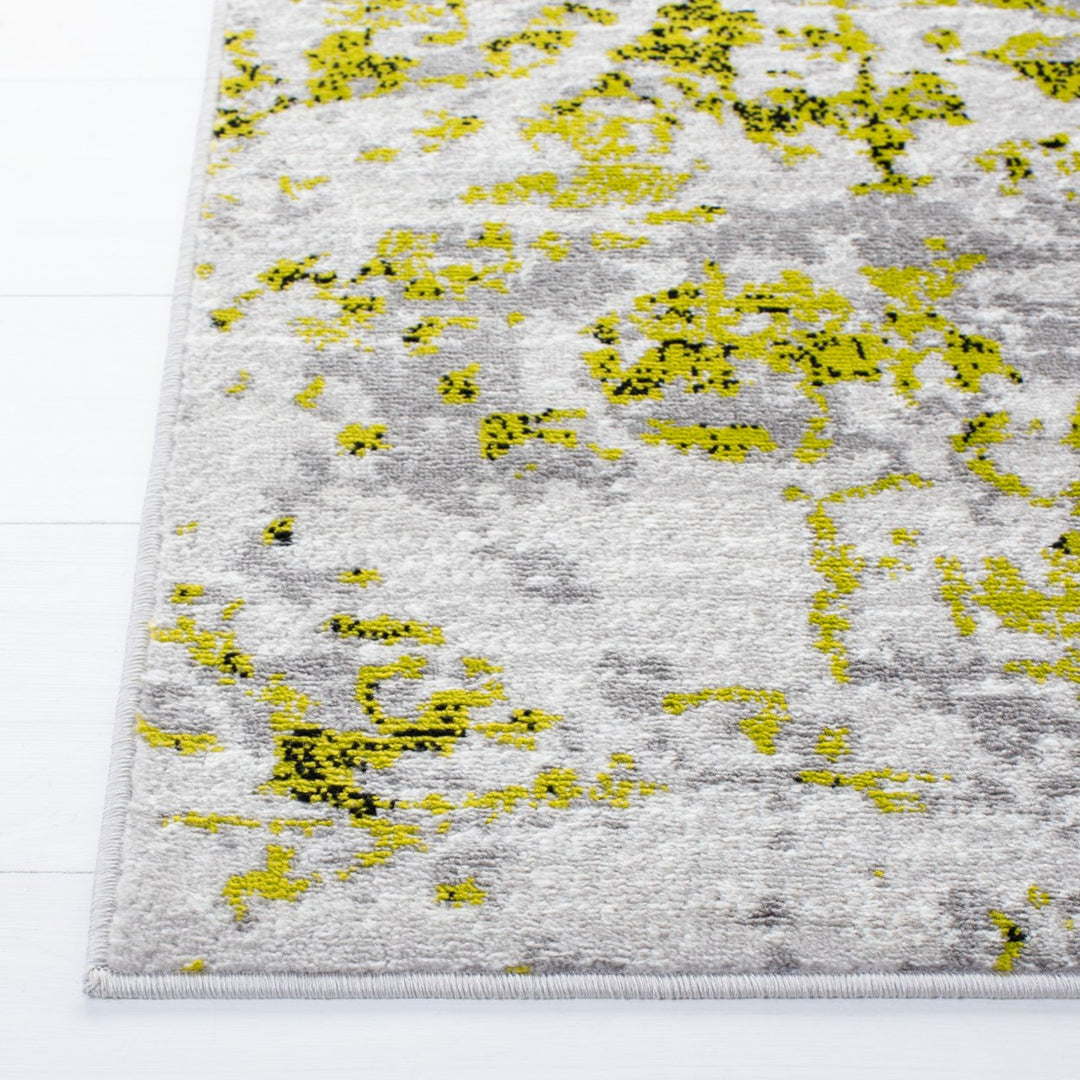 SAFAVIEH Skyler Collection SKY186Y Grey / Green Rug Image 7