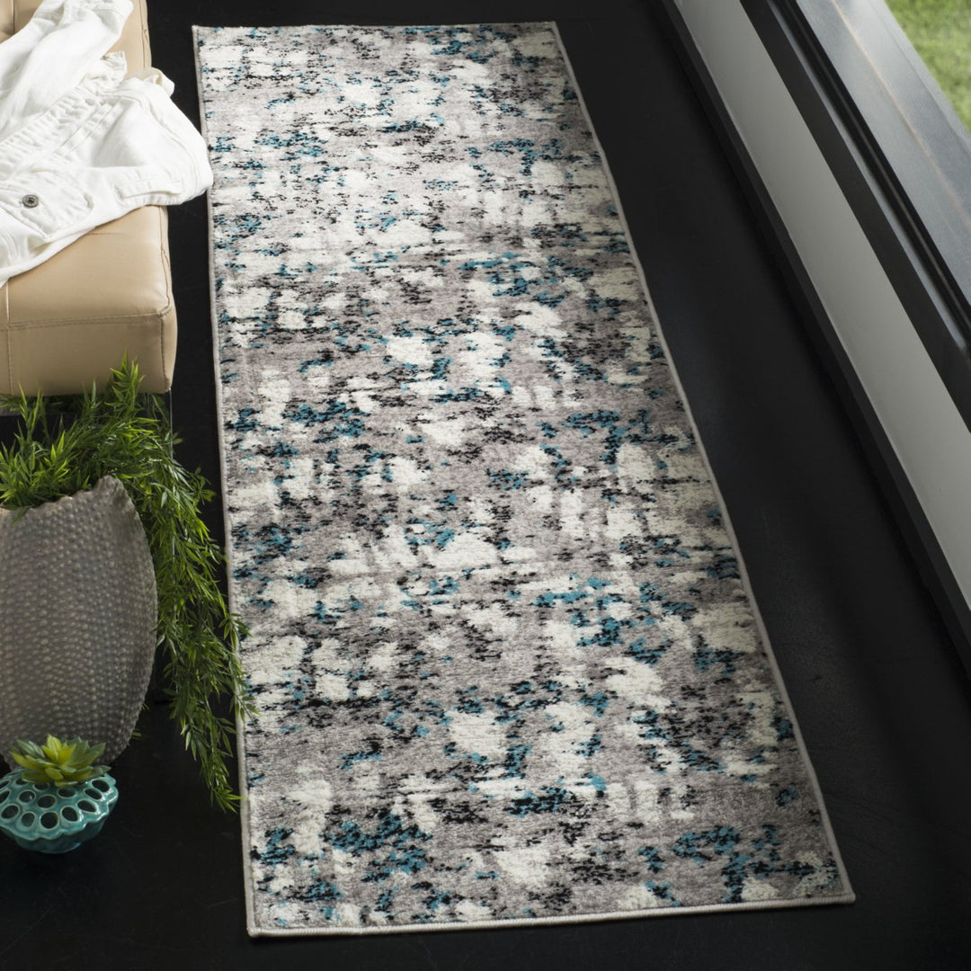 SAFAVIEH Skyler Collection SKY193B Grey / Blue Rug Image 3