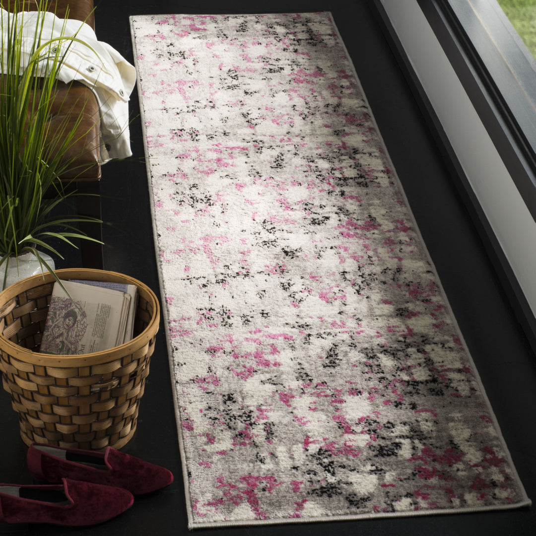 SAFAVIEH Skyler Collection SKY193P Grey / Pink Rug Image 3