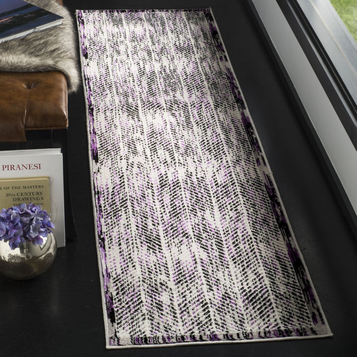 SAFAVIEH Skyler Collection SKY194R Grey / Purple Rug Image 3