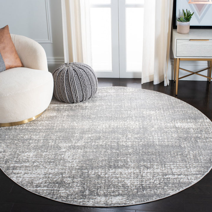 SAFAVIEH Skyler Collection SKY563F Grey / Ivory Rug Image 2