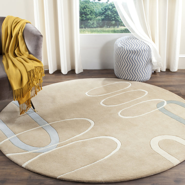 SAFAVIEH Soho Collection SOH301A Handmade Beige Rug Image 2