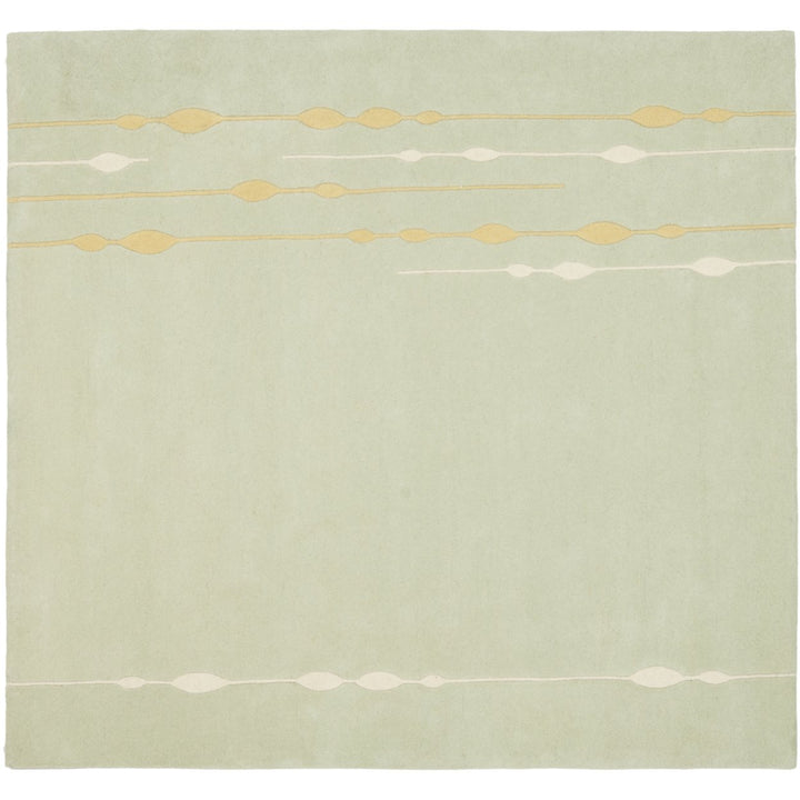 SAFAVIEH Soho Collection SOH303A Handmade Light Green Rug Image 1