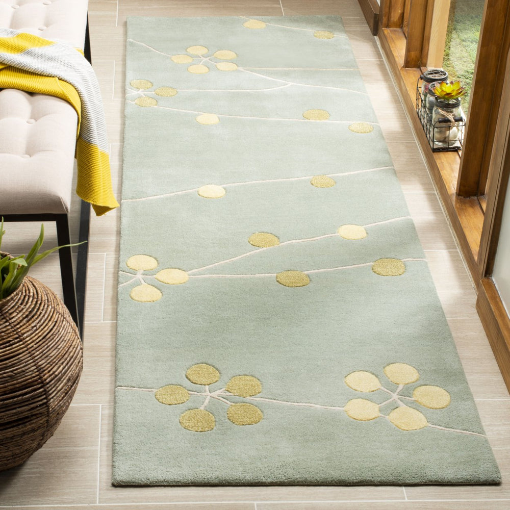 SAFAVIEH Soho SOH327A Handmade Light Blue / Gold Rug Image 2