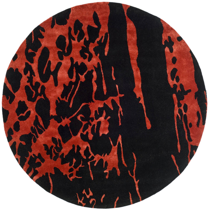 SAFAVIEH Soho Collection SOH326B Handmade Black / Red Rug Image 4