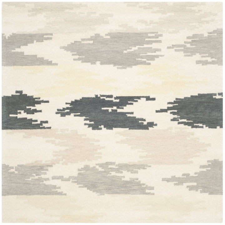 SAFAVIEH Soho Collection SOH336A Handmade Ivory/Grey Rug Image 4