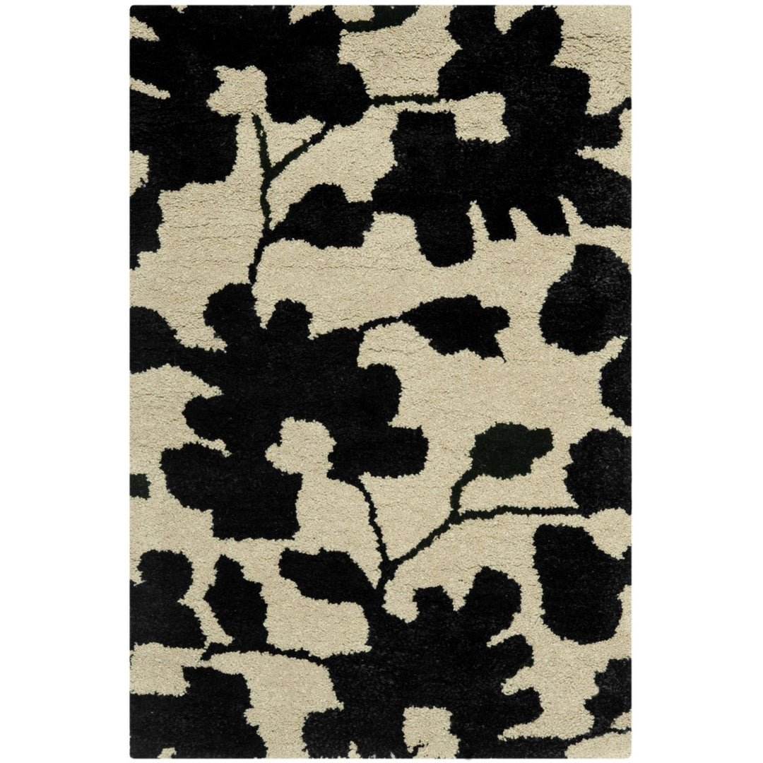 SAFAVIEH Soho SOH419A Handmade Beige / Black Rug Image 6