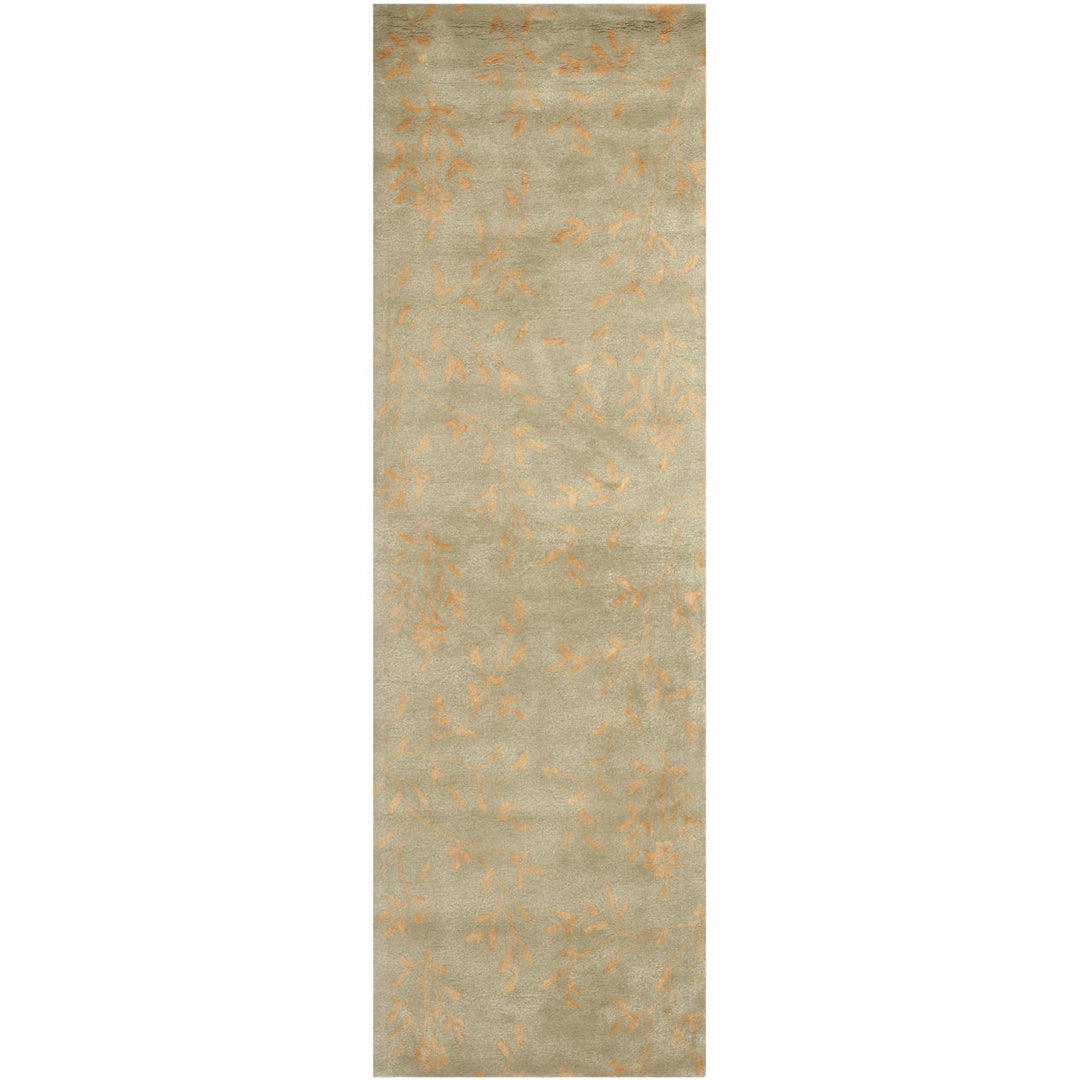 SAFAVIEH Soho Collection SOH418D Handmade Sage / Rust Rug Image 5