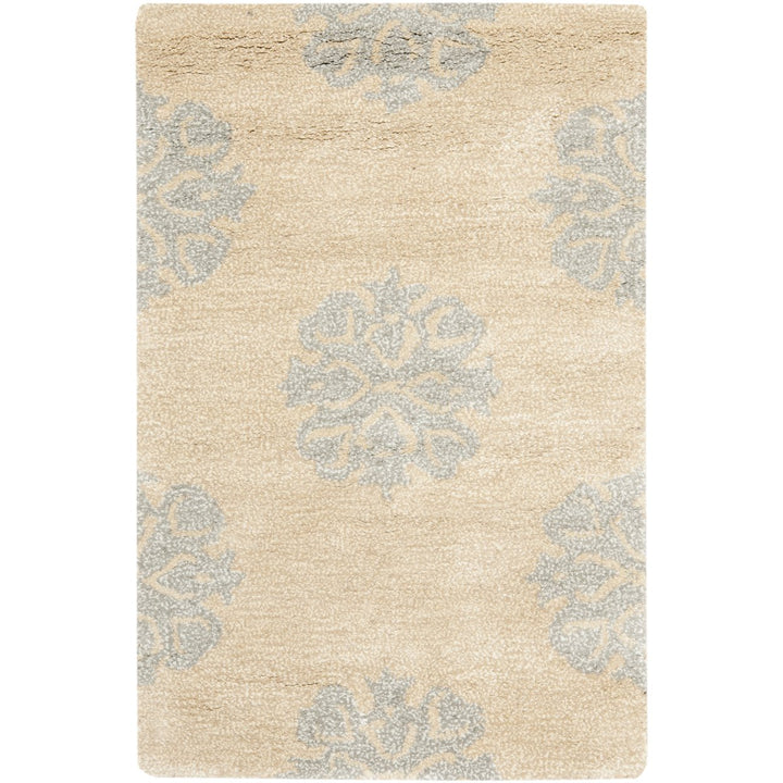 SAFAVIEH Soho Collection SOH424D Handmade Beige Rug Image 1