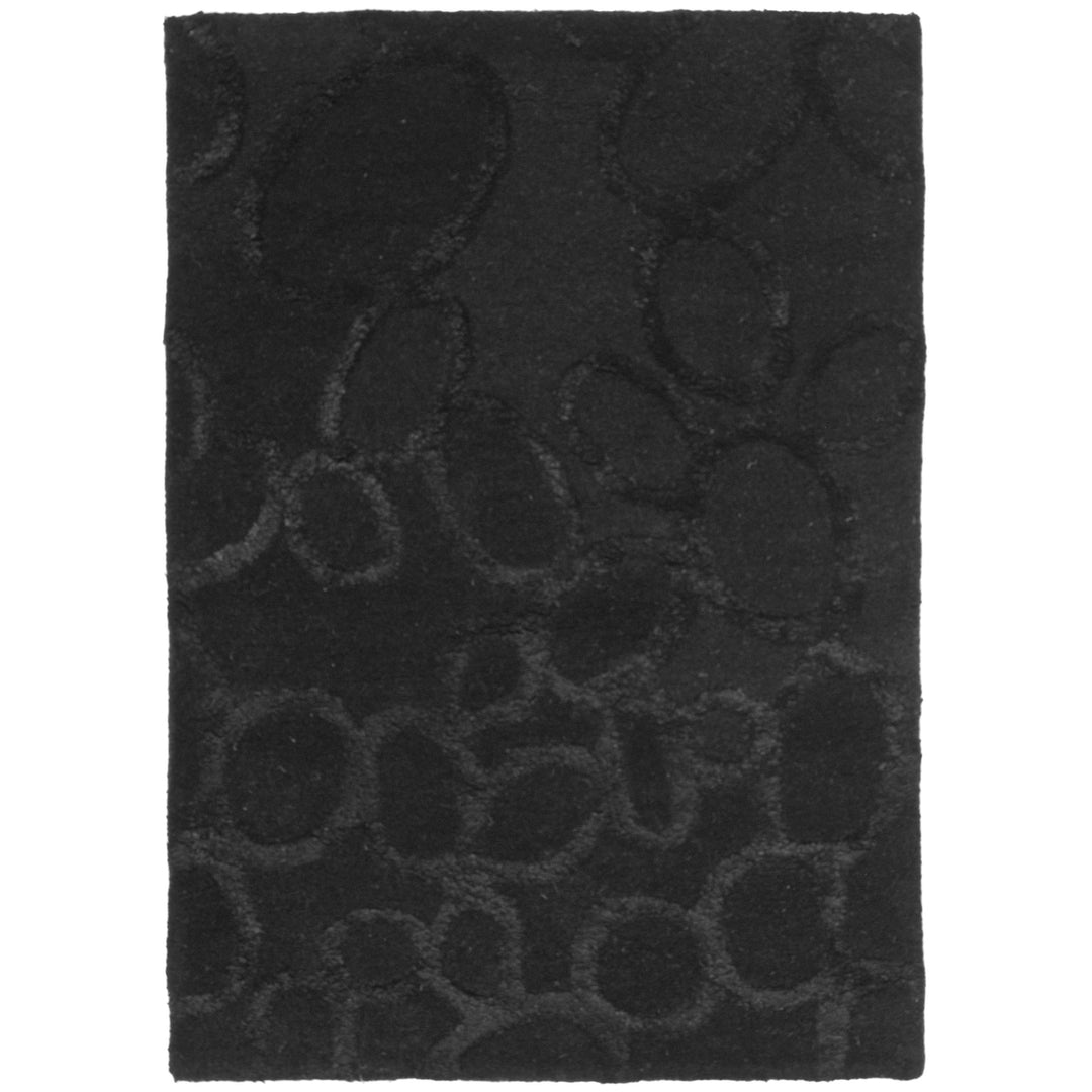 SAFAVIEH Soho Collection SOH515B Handmade Black Rug Image 8