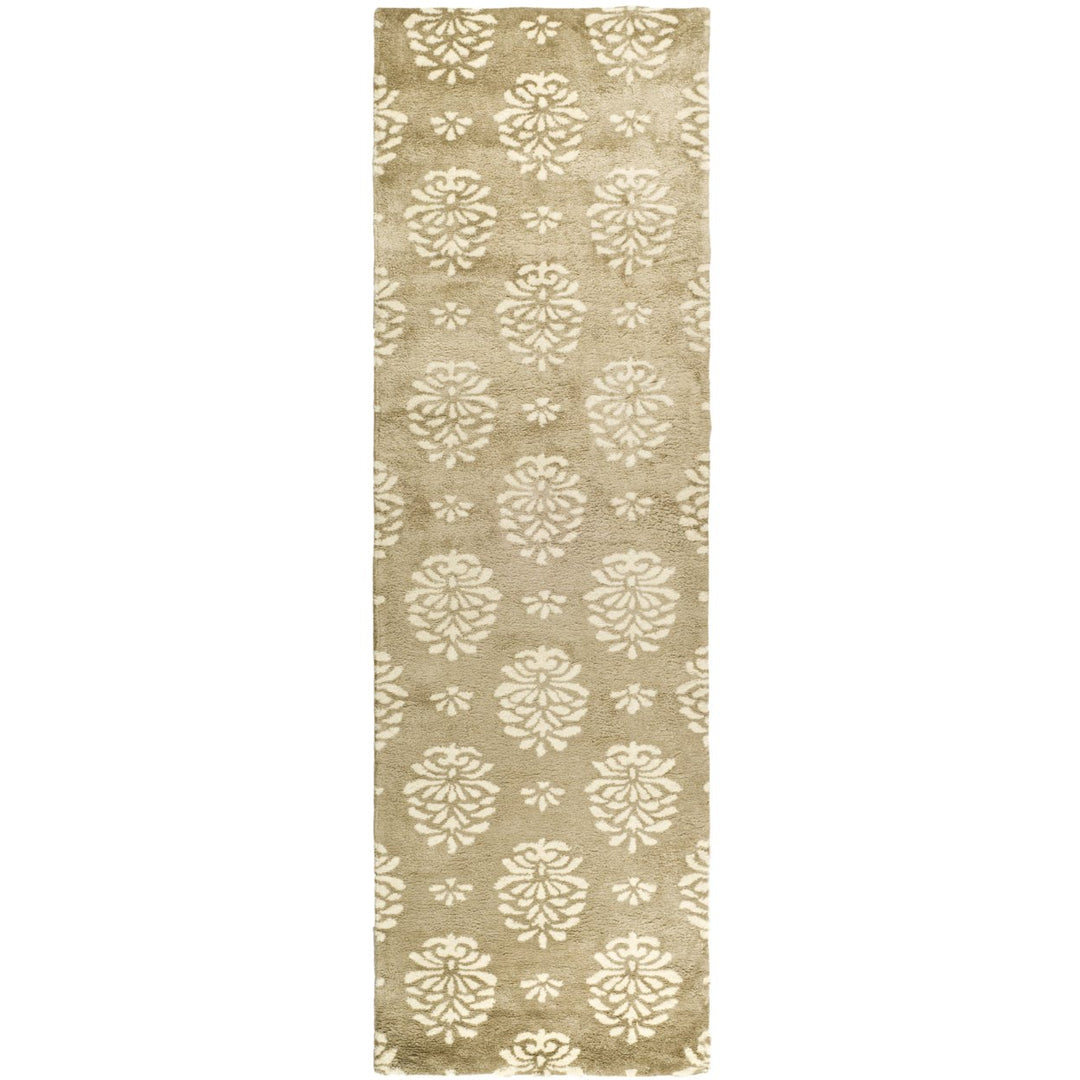 SAFAVIEH Soho SOH514A Handmade Beige / Ivory Rug Image 5