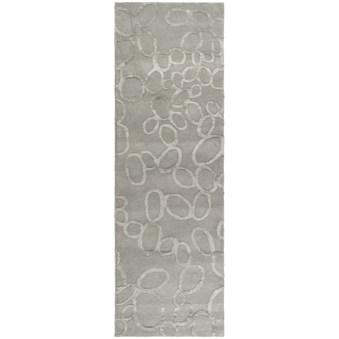 SAFAVIEH Soho Collection SOH515A Handmade Grey Rug Image 5