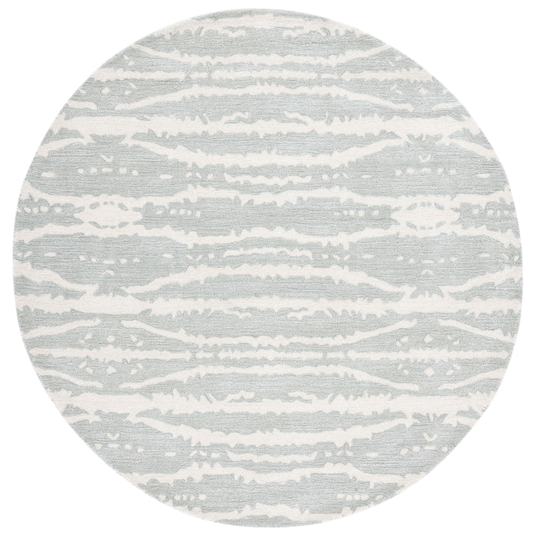 SAFAVIEH Soho SOH656G Handmade Light Grey / Ivory Rug Image 4