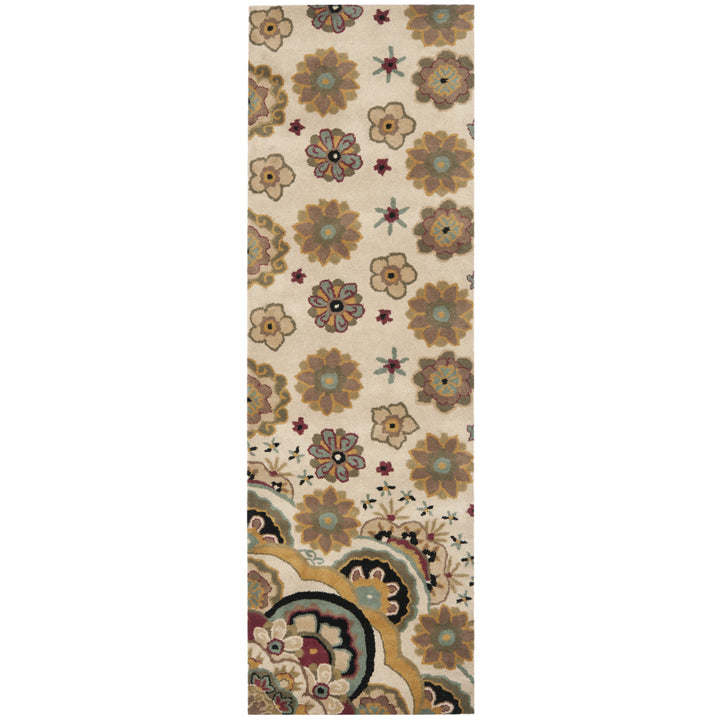 SAFAVIEH Soho SOH701A Handmade Ivory / Multi Rug Image 5