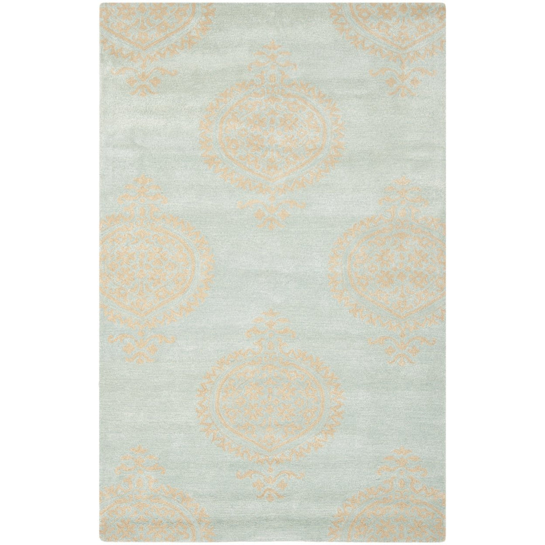 SAFAVIEH Soho Collection SOH703A Handmade Blue/Beige Rug Image 1