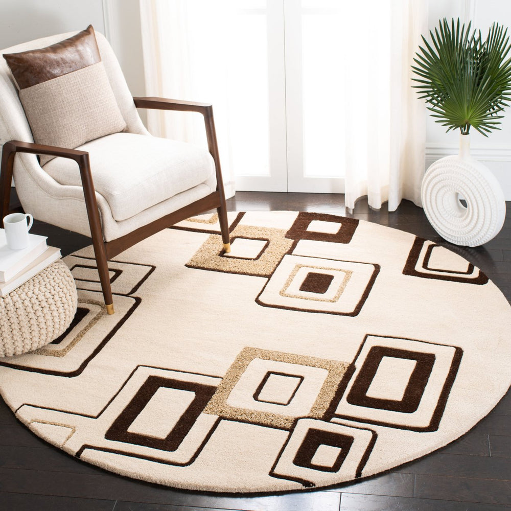 SAFAVIEH Soho SOH711A Handmade Beige / Brown Rug Image 2