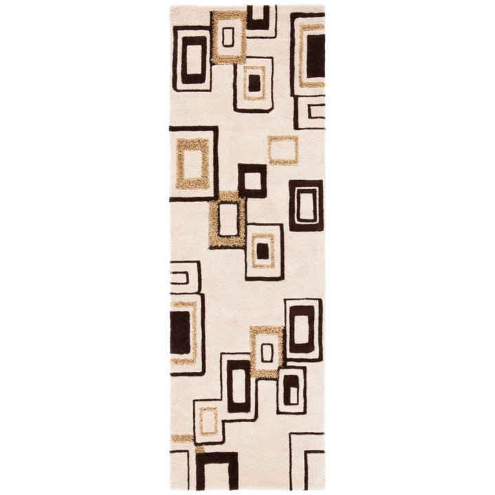 SAFAVIEH Soho SOH711A Handmade Beige / Brown Rug Image 5