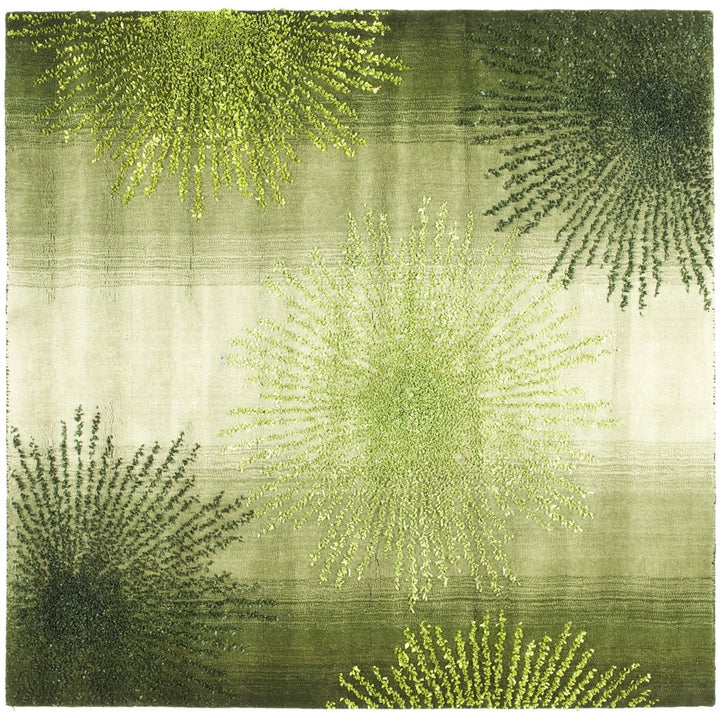 SAFAVIEH Soho SOH712G Handmade Green / Multi Rug Image 1