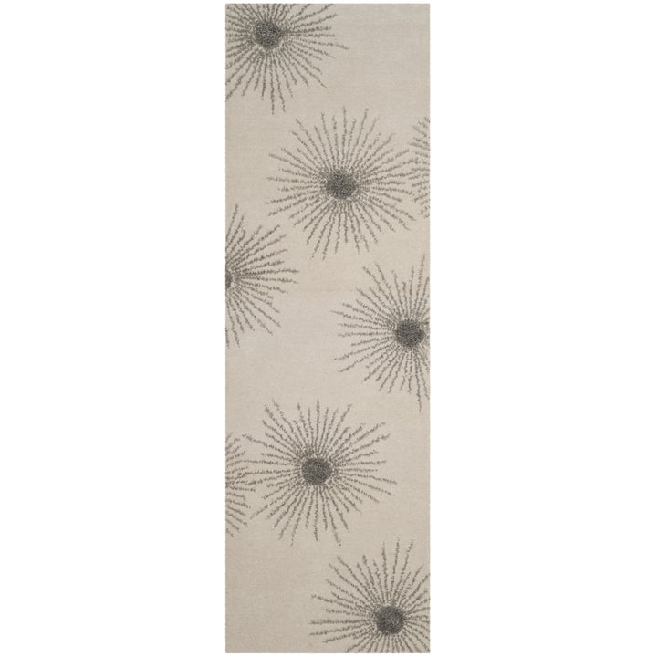 SAFAVIEH Soho SOH712J Handmade Ivory / Silver Rug Image 5