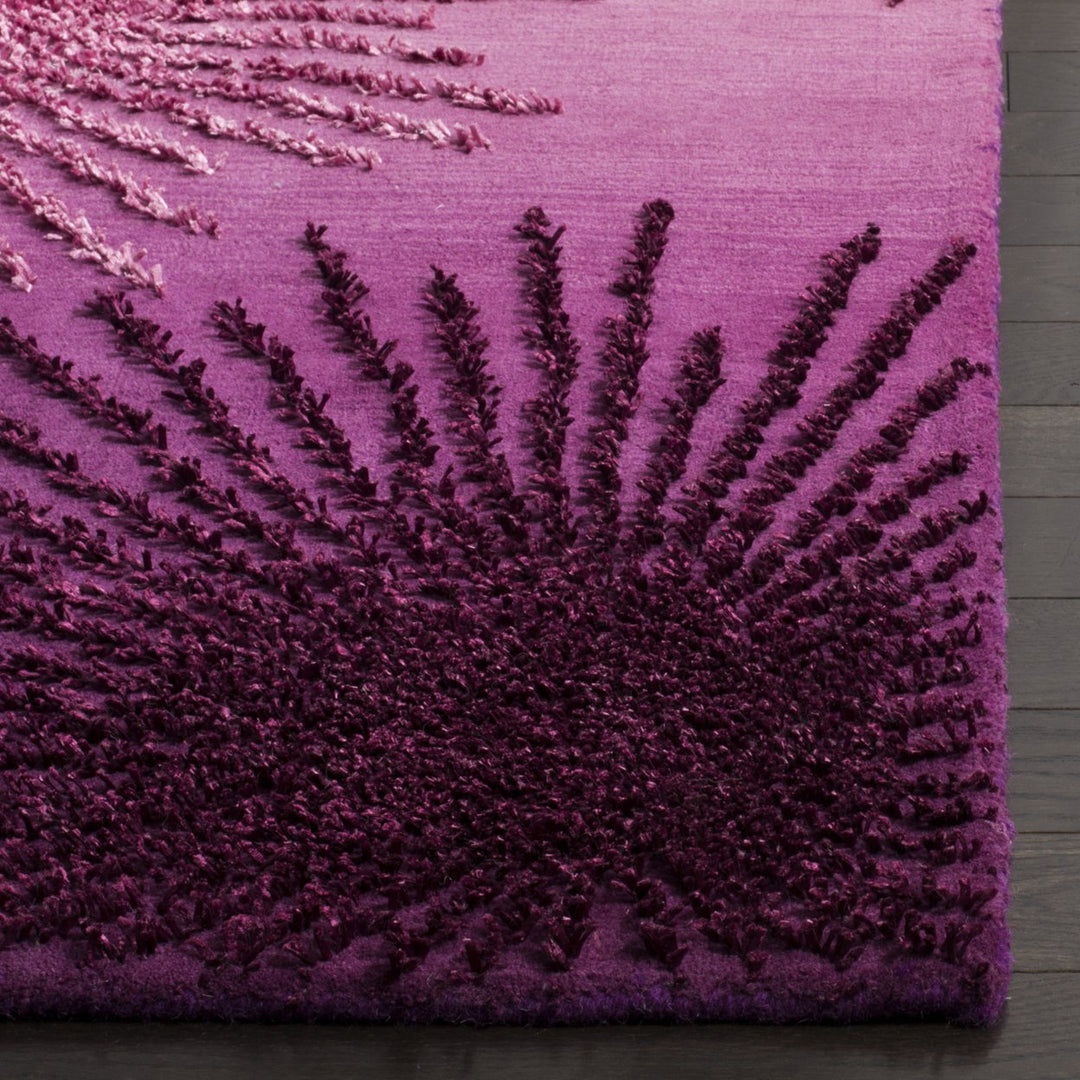 SAFAVIEH Soho Collection SOH712Q Handmade Purple Rug Image 7