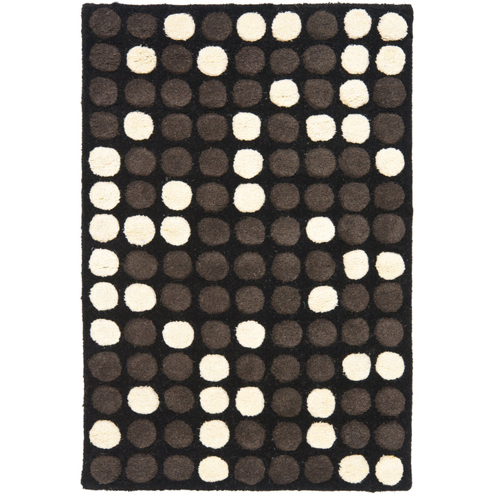 SAFAVIEH Soho SOH726A Handmade Black / White Rug Image 1