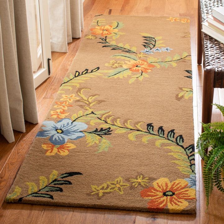 SAFAVIEH Soho SOH734A Handmade Brown / Multi Rug Image 3