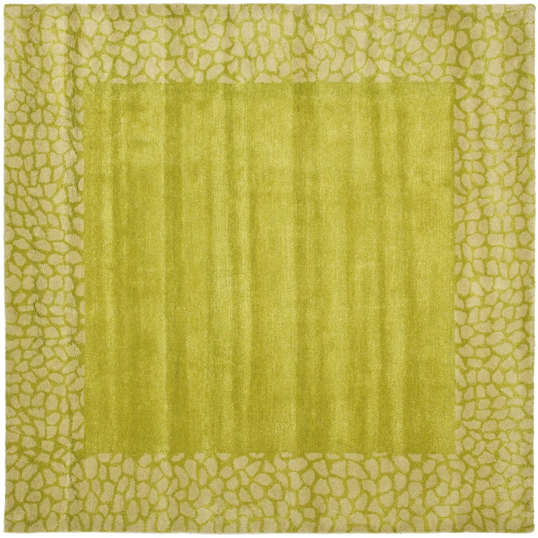 SAFAVIEH Soho SOH739C Handmade Green / Light Green Rug Image 6