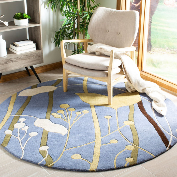 SAFAVIEH Soho Collection SOH746C Handmade Blue/Multi Rug Image 2