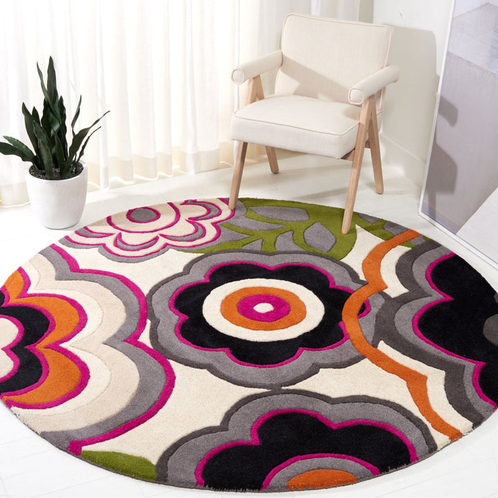 SAFAVIEH Soho Collection SOH752A Handmade Multi Rug Image 2